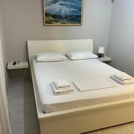 Mateo * Sarandë